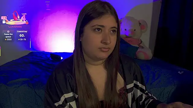 Snapshot of Gaby__Howards chatting on 11/02/25, 07:05 Gaby Howards online show from 11/02/25, 07:05