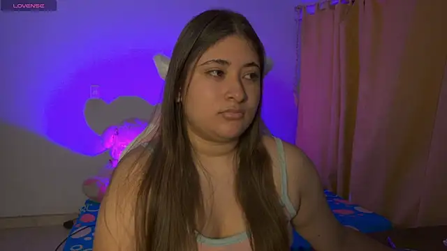 Snapshot of Gaby__Howards chatting on 11/17/25, 05:41 Gaby Howards online show from 11/17/25, 05:41