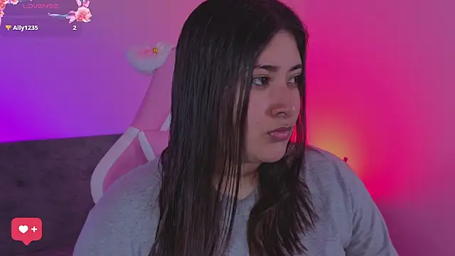 Gaby  Howards online show from 02/15/26, 08:27