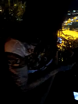 Snapshot of Alis_1327 chatting on 09/30/25, 12:59 Alis 1327 online show from 09/30/25, 12:59