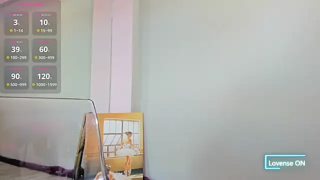 MayaHellen online show from 09/18/25, 05:20