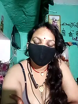 Snapshot of SHWETA1180 chatting on 10/03/25, 12:51 SHWETA1180 online show from 10/03/25, 12:51