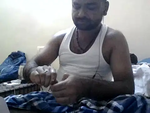 Snapshot of sree4143 chatting on 09/10/25, 05:46 sree4143 online show from 09/10/25, 05:46