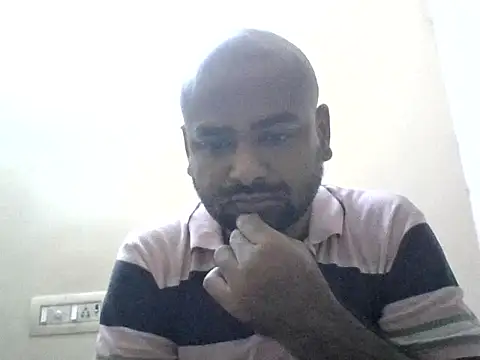 Snapshot of sree4143 chatting on 10/22/25, 12:49 sree4143 online show from 10/22/25, 12:49