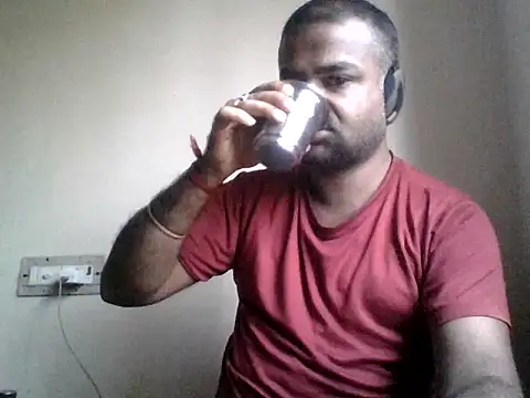 sree4143 online show from 12/01/25, 03:11