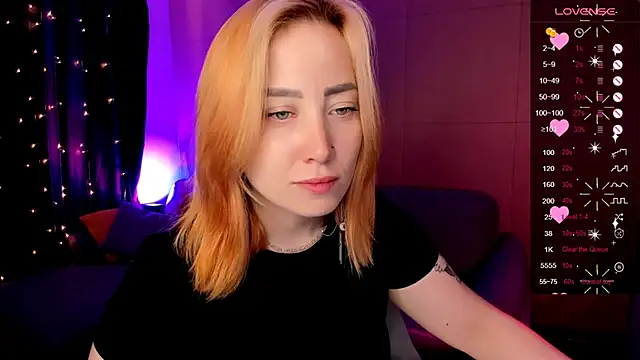 Snapshot of deboramoore chatting on 05/31/26, 02:09 deboramoore online show from 05/31/26, 02:09