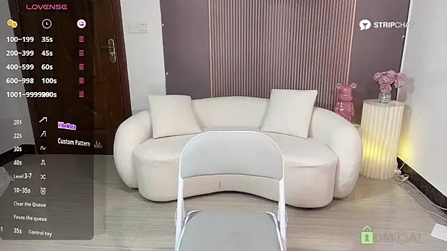 Snapshot of lemi- chatting on 09/17/25, 12:29 lemi- online show from 09/17/25, 12:29