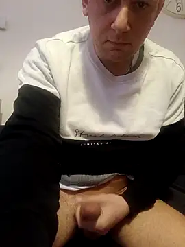 Alessio1987 online show from 02/15/26, 05:31