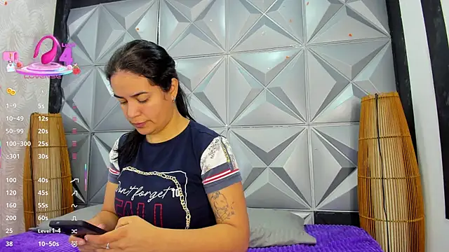 GreciaFox1 online show from 01/17/26, 11:37