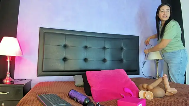 GreciaFox1 online show from 03/28/26, 12:16