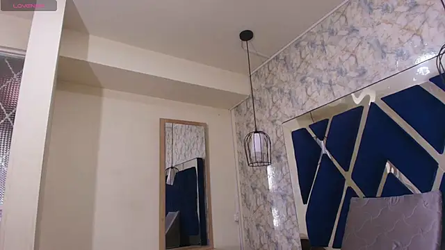 Luciifeer  online show from 11/28/25, 06:32