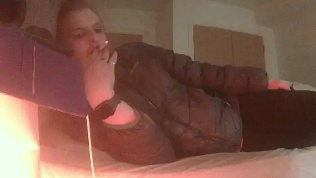 Snapshot of avamaxwell chatting on 06/11/26, 08:56 avamaxwell online show from 06/11/26, 08:56