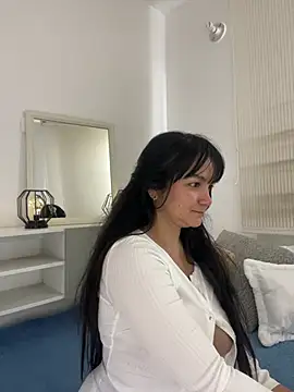 Nova Gabriela online show from 04/10/26, 12:32