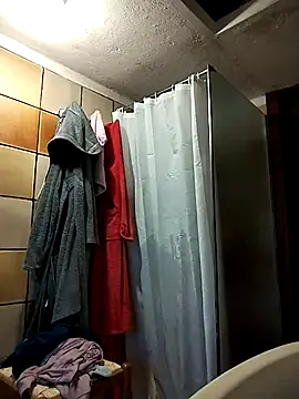 clarabell4 online show from 11/17/25, 06:19