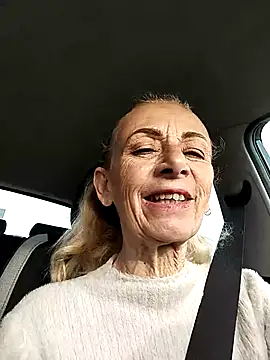 clarabell4 online show from 02/16/26, 07:48