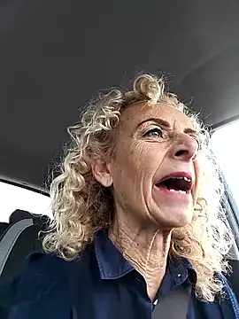 clarabell4 online show from 03/06/26, 07:49