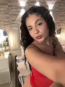 Yassy vazquez online show from 09/10/25, 07:36