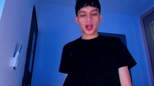 Sebax Young online show from 02/11/26, 08:14