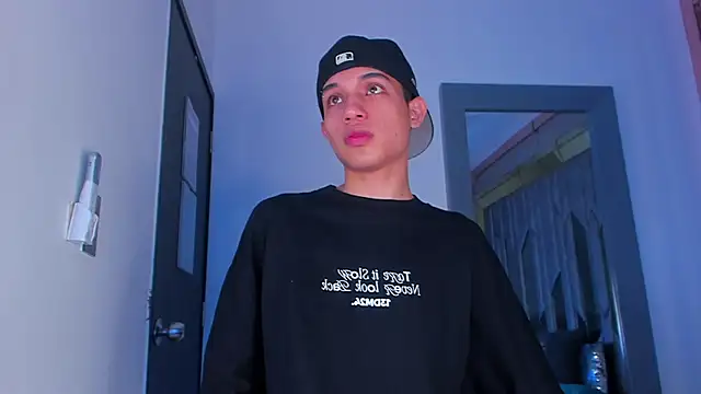 Sebax Young online show from 03/14/26, 08:36