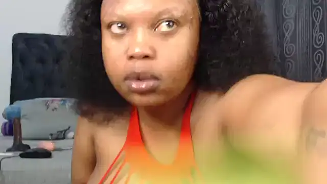 Snapshot of Busty-Caramel chatting on 09/24/25, 06:00 Busty-Caramel online show from 09/24/25, 06:00