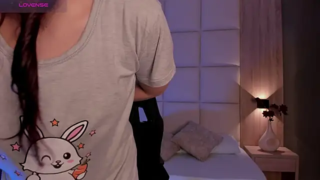 emma fhox online show from 12/04/25, 02:21