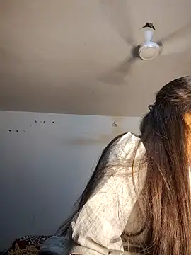 Snapshot of cute_radhikaa chatting on 04/09/26, 07:19 cute radhikaa online show from 04/09/26, 07:19