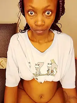 SeffieLucy online show from 09/09/25, 07:52