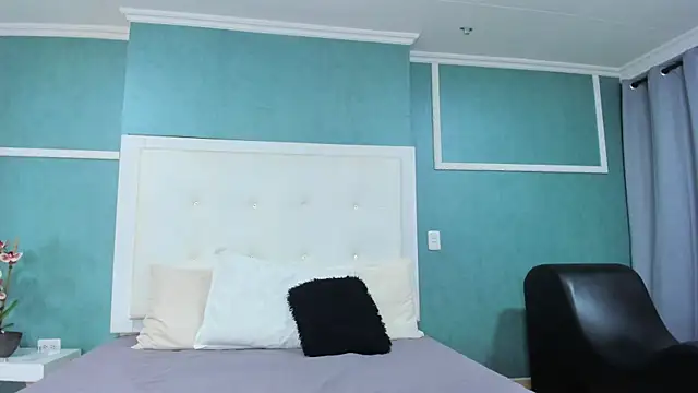 ania gomez online show from 09/29/25, 10:03