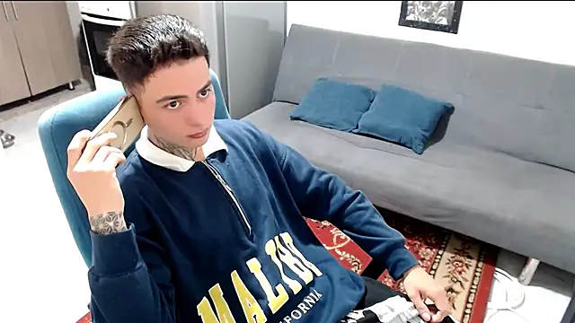 santii ss online show from 01/19/26, 02:21