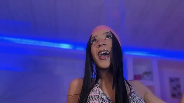 Chloe cooperr online show from 02/25/26, 04:11