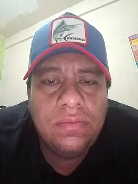 Snapshot of JesVel chatting on 09/21/25, 06:20 JesVel online show from 09/21/25, 06:20