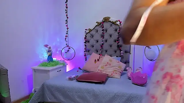 Yourwishisme val online show from 03/28/26, 07:57