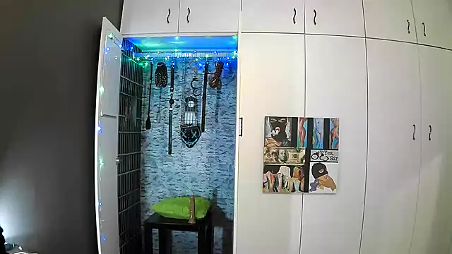 BaDSubMiss online show from 10/09/25, 04:10