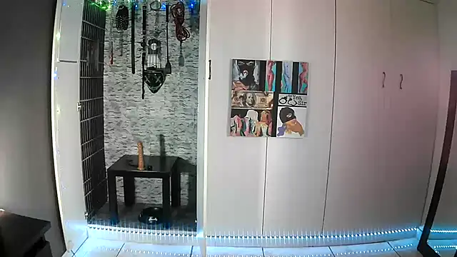 BaDSubMiss online show from 10/31/25, 04:24