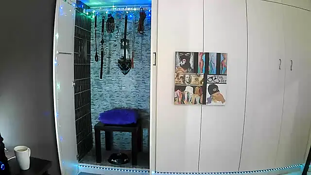 BaDSubMiss online show from 11/11/25, 04:56