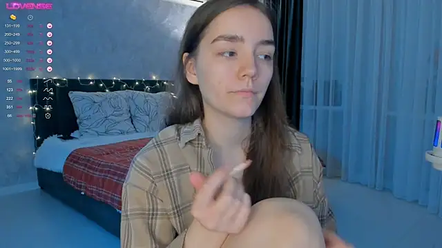 sweete chantal online show from 10/18/25, 05:14