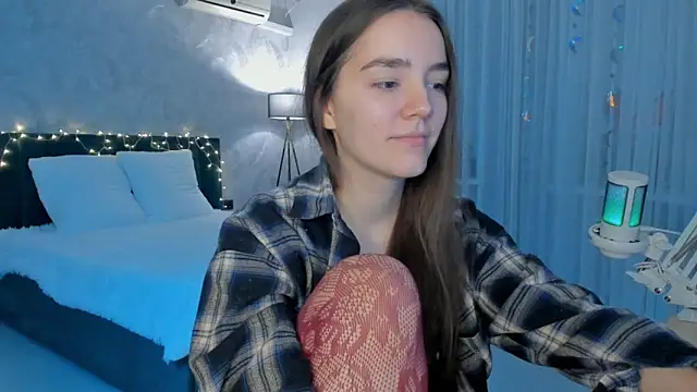 sweete chantal online show from 10/28/25, 05:15