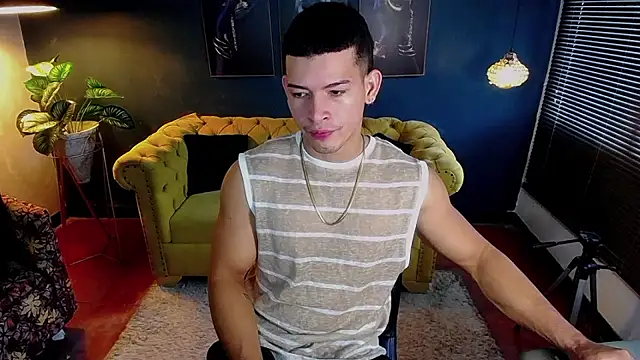 ethan rodgers online show from 09/18/25, 08:22