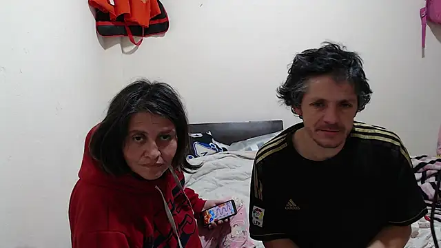 jade noah  online show from 09/15/25, 02:06