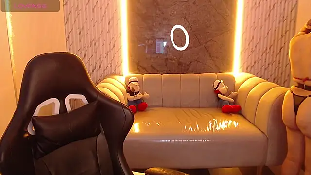  Evoni b online show from 10/23/25, 12:48