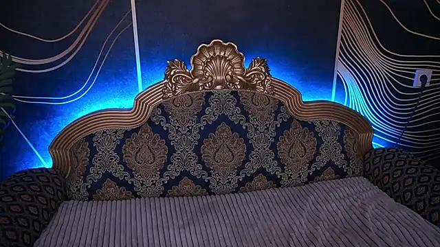 IvyLaurent online show from 11/11/25, 06:41