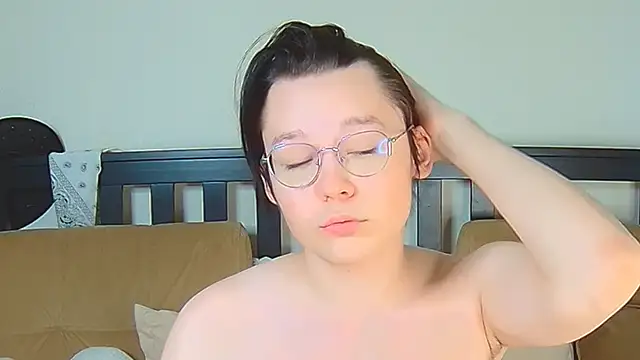 Snapshot of Derek_Carter chatting on 10/12/25, 12:37 Derek Carter online show from 10/12/25, 12:37