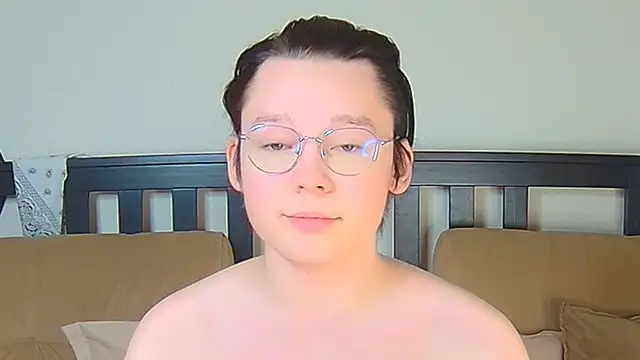 Snapshot of Derek_Carter chatting on 10/14/25, 01:45 Derek Carter online show from 10/14/25, 01:45