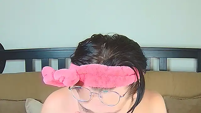 Snapshot of Derek_Carter chatting on 11/21/25, 12:15 Derek Carter online show from 11/21/25, 12:15