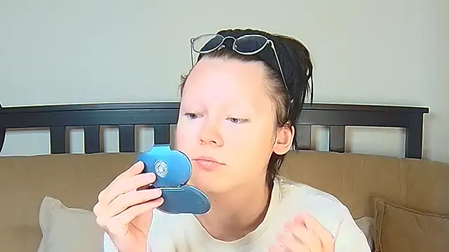 Snapshot of Derek_Carter chatting on 12/15/25, 10:08 Derek Carter online show from 12/15/25, 10:08