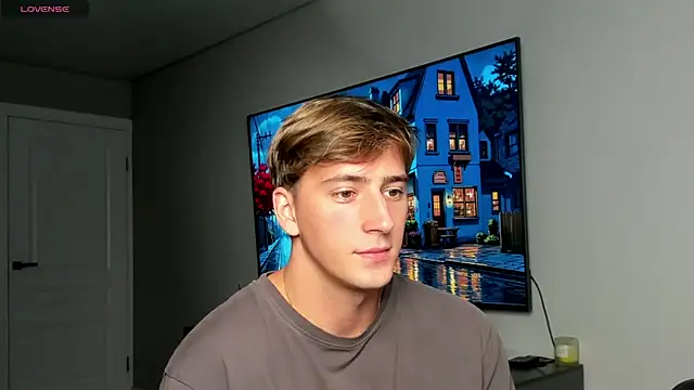 Snapshot of DaniHort chatting on 10/11/25, 02:26 DaniHort online show from 10/11/25, 02:26