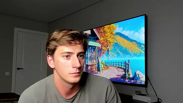 Snapshot of DaniHort chatting on 10/31/25, 04:19 DaniHort online show from 10/31/25, 04:19