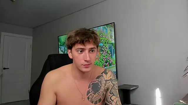 DaniHort online show from 04/21/26, 08:42