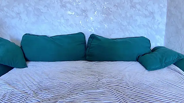 AliceSinner online show from 10/19/25, 07:53