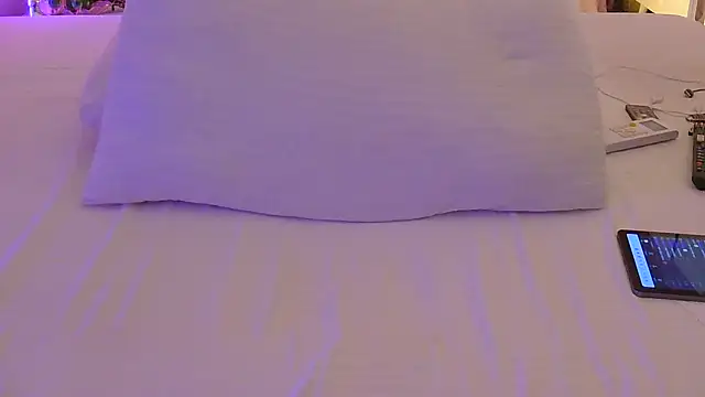 mirasu34 online show from 12/14/25, 11:09